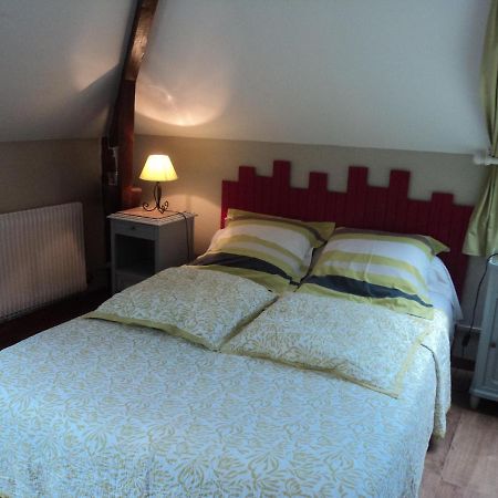 Bed and Breakfast Chez Julie Beaucamps-Ligny Exterior foto