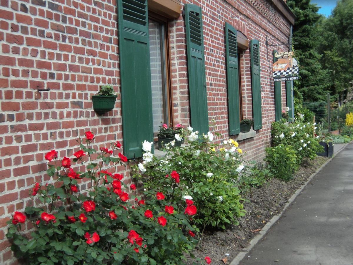 Bed and Breakfast Chez Julie Beaucamps-Ligny Exterior foto