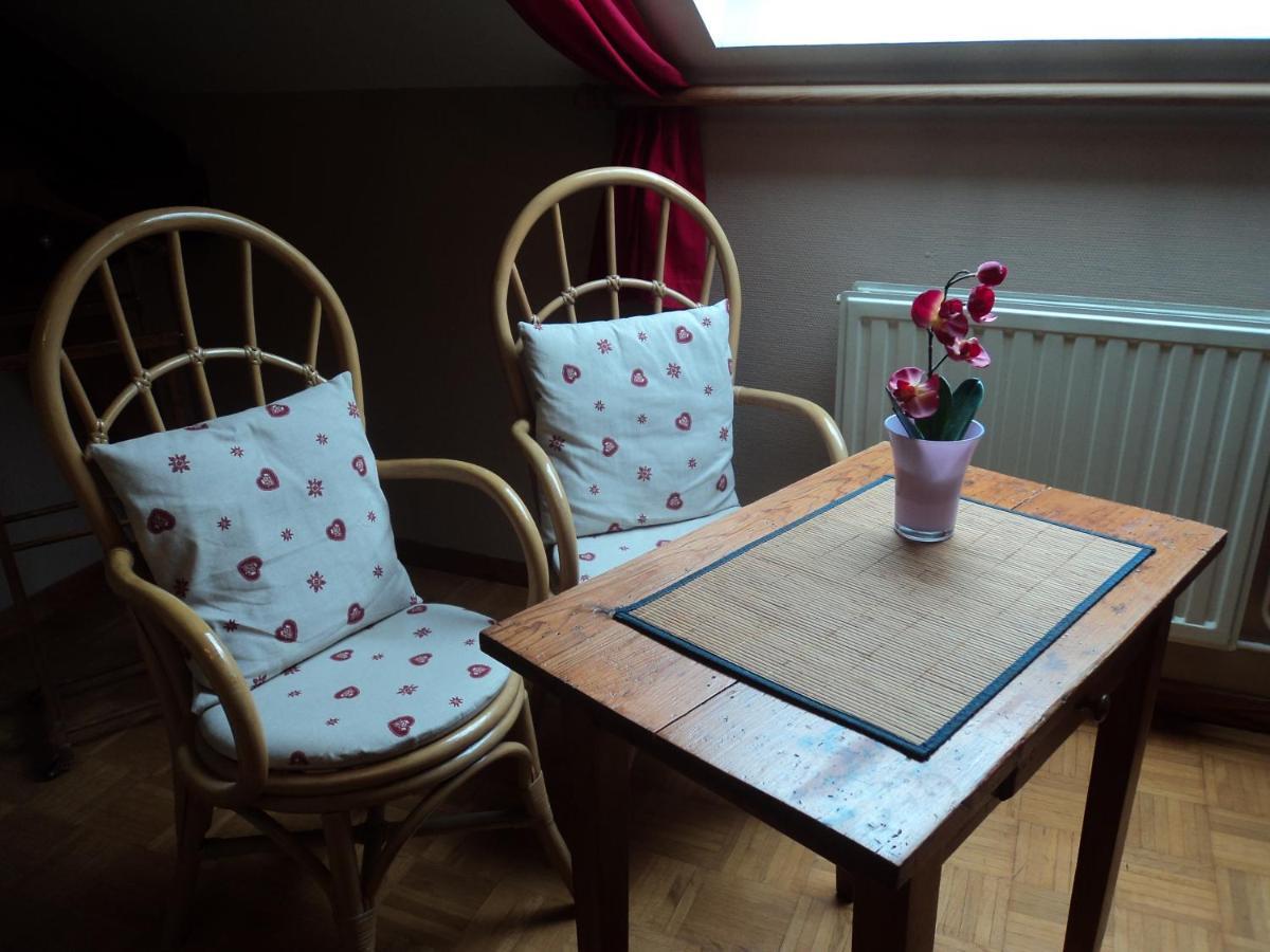 Bed and Breakfast Chez Julie Beaucamps-Ligny Exterior foto